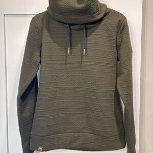 Heave duty sweatshirt with mock neck.